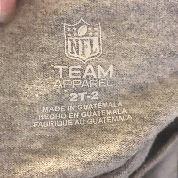 🎉4 for $20 NFL Team Apparel Denver Broncos Tee, 2T - Picture 3 of 4